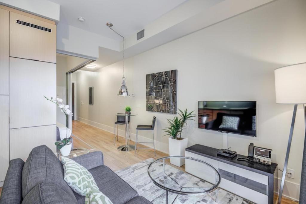 Metropolis Loft - Cn Tower Apartment Toronto Ngoại thất bức ảnh
