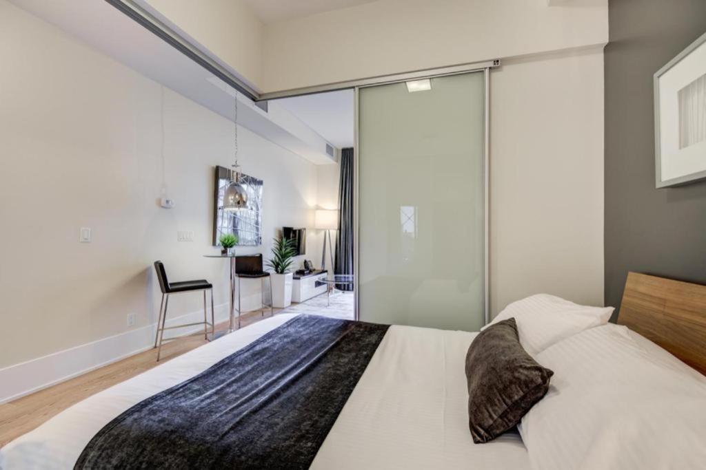 Metropolis Loft - Cn Tower Apartment Toronto Ngoại thất bức ảnh